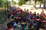 Lunch Time037